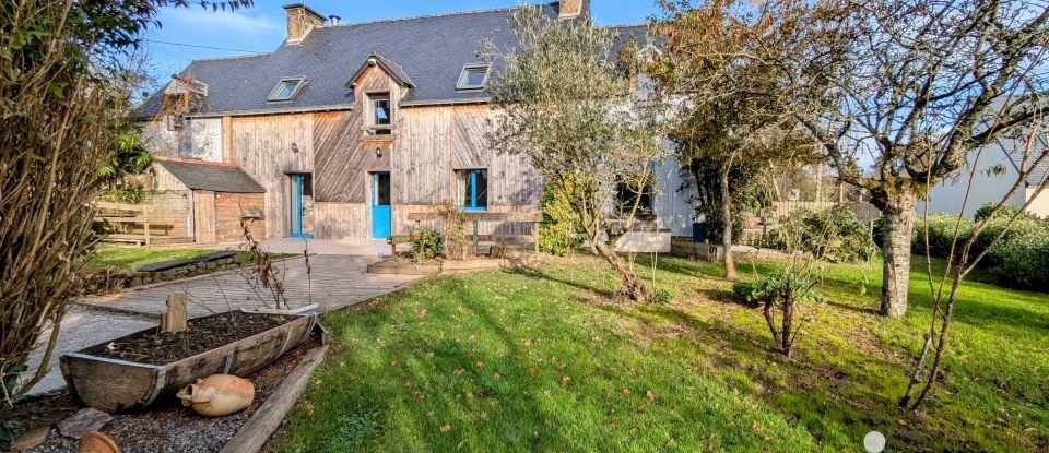 Longère 7 pièces de 214 m² à Saint-Vincent-sur-Oust (56350)