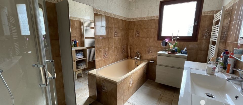 Maison traditionnelle 4 pièces de 91 m² à Charpont (28500)