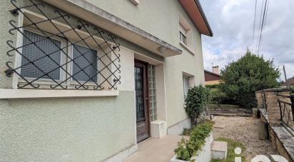 Maison 5 pièces de 143 m² à Rolampont (52260)