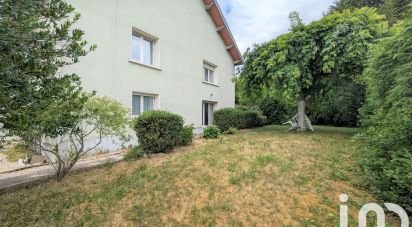 House 5 rooms of 143 m² in Rolampont (52260)