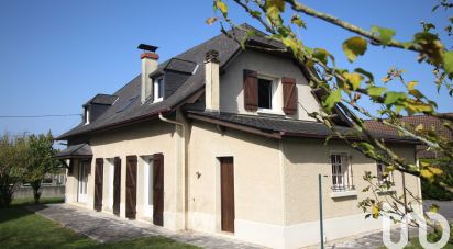 Traditional house 5 rooms of 132 m² in Oloron-Sainte-Marie (64400)