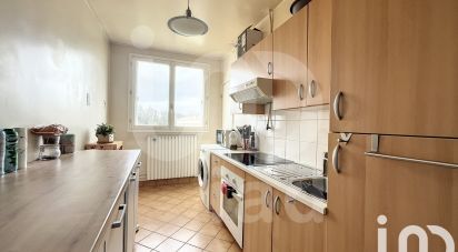 Appartement 2 pièces de 49 m² à Le Plessis-Trévise (94420)