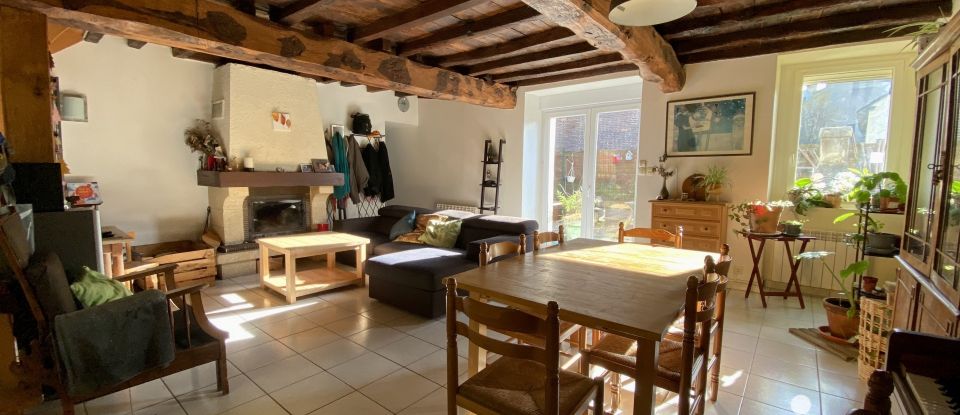 House 5 rooms of 105 m² in Pont-Péan (35131)