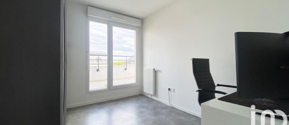 Appartement 5 pièces de 88 m² à Trappes (78190)