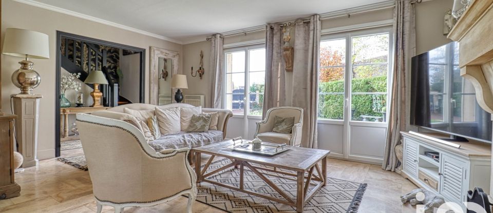 Maison 7 pièces de 145 m² à Chantilly (60500)