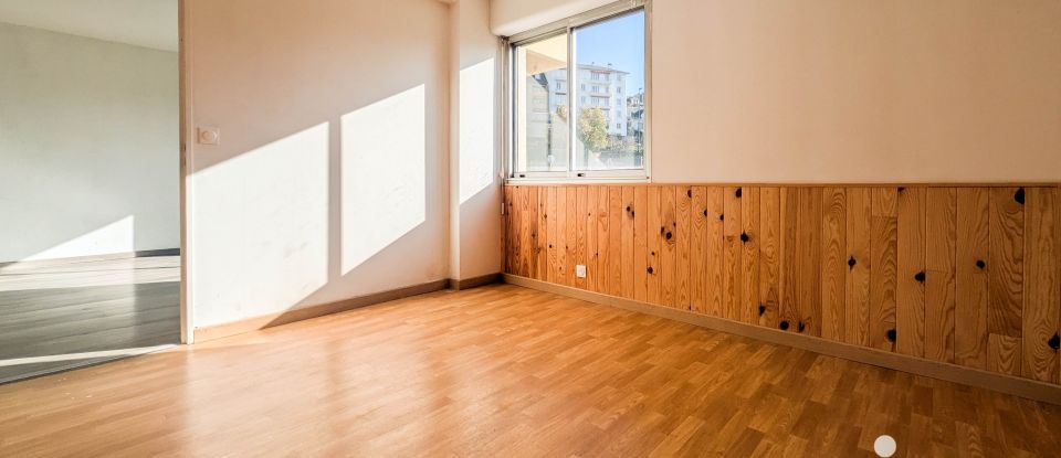 Appartement 3 pièces de 79 m² à Rodez (12000)