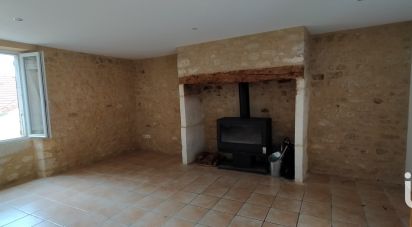 Maison 3 pièces de 64 m² à Le Roc (46200)