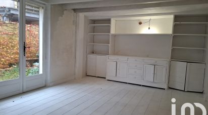 Town house 2 rooms of 74 m² in Condom (32100)