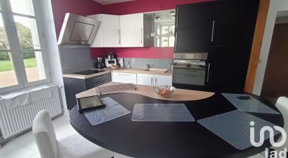 Maison 7 pièces de 162 m² à Louresse-Rochemenier (49700)