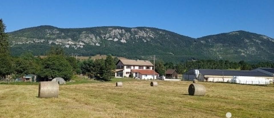 Maison de campagne 11 pièces de 215 m² à Vassieux-en-Vercors (26420)