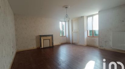 House 10 rooms of 260 m² in La Celle-Condé (18160)