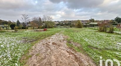 Terrain de 3 211 m² à Saint-Julien-de-Chédon (41400)