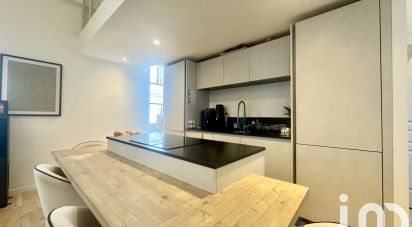 Appartement 3 pièces de 77 m² à Cannes (06400)