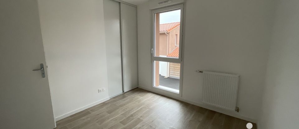 Maison 4 pièces de 82 m² à Belin-Béliet (33830)