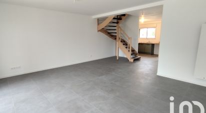 Longère 5 pièces de 101 m² à Chaingy (45380)