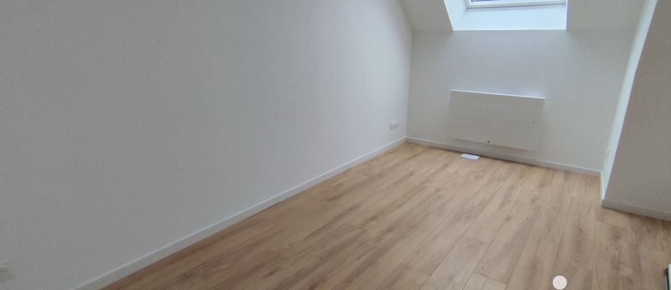 Longère 5 pièces de 101 m² à Chaingy (45380)