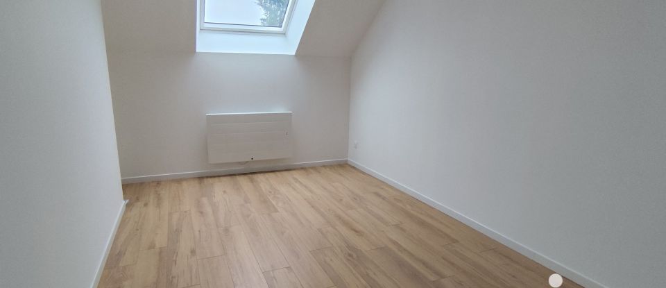 Longère 5 pièces de 101 m² à Chaingy (45380)