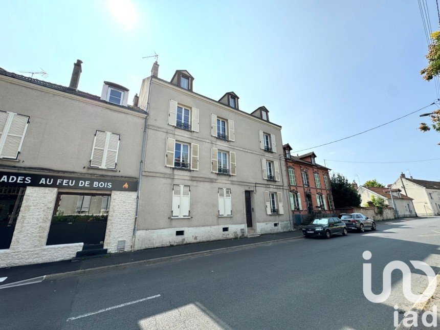 Apartment 2 rooms of 28 m² in Montereau-Fault-Yonne (77130)