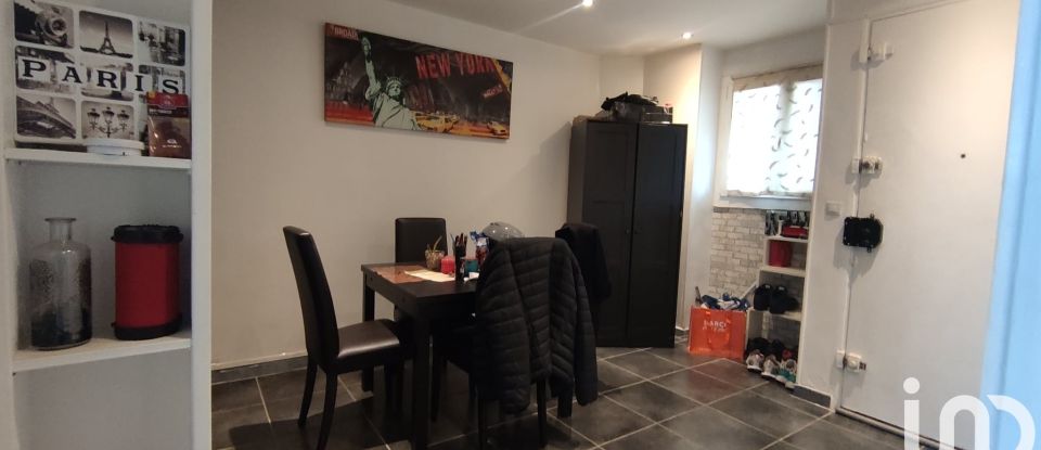 Appartement 2 pièces de 53 m² à Marseille (13011)