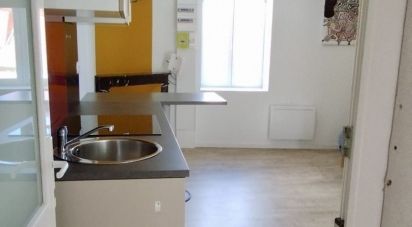 Appartement 1 pièce de 33 m² à Châtellerault (86100)