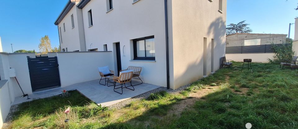 House 4 rooms of 103 m² in Montélimar (26200)