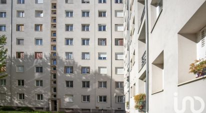 Apartment 3 rooms of 69 m² in Issy-les-Moulineaux (92130)