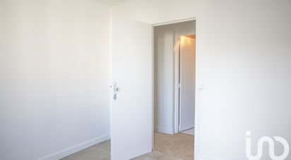 Appartement 3 pièces de 69 m² à Issy-les-Moulineaux (92130)