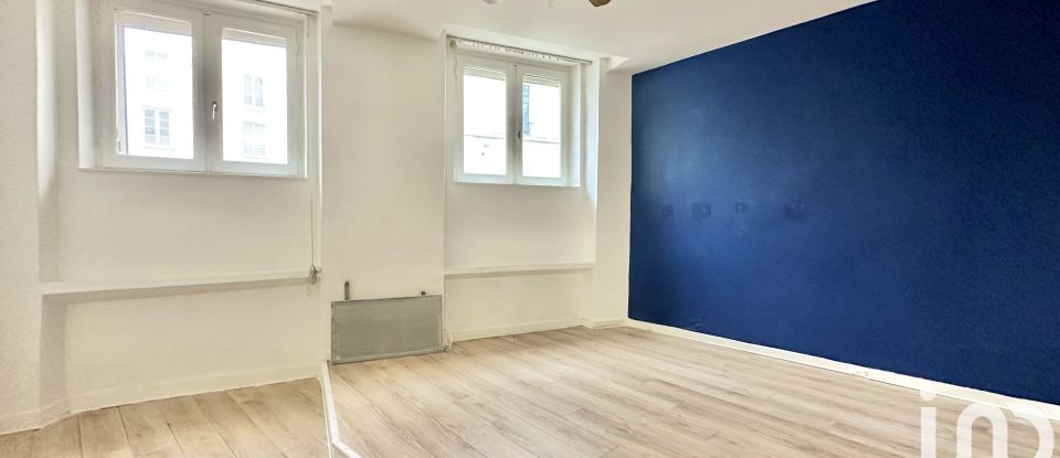 Appartement 2 pièces de 46 m² à Paris (75011)