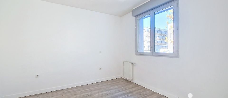 Appartement 3 pièces de 57 m² à Cenon (33150)