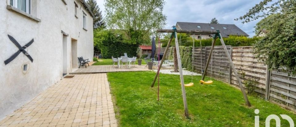 Maison 7 pièces de 173 m² à Orvilliers (78910)