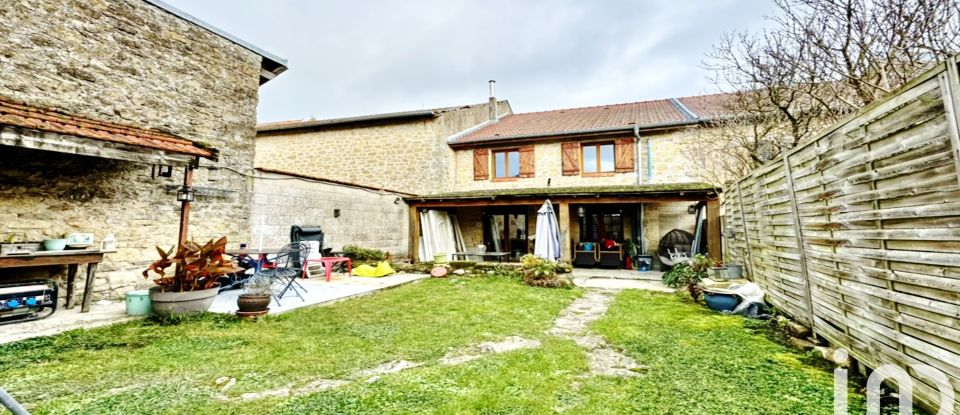 Maison 6 pièces de 174 m² à Vouziers (08400)