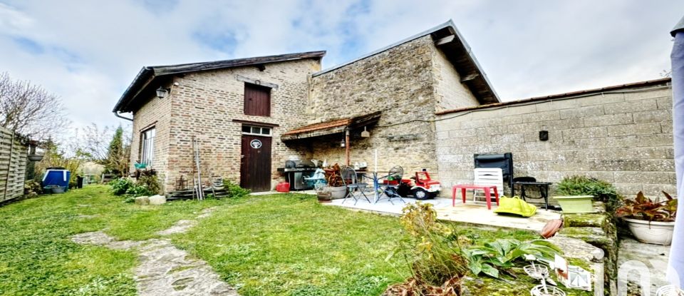 Maison 6 pièces de 174 m² à Vouziers (08400)