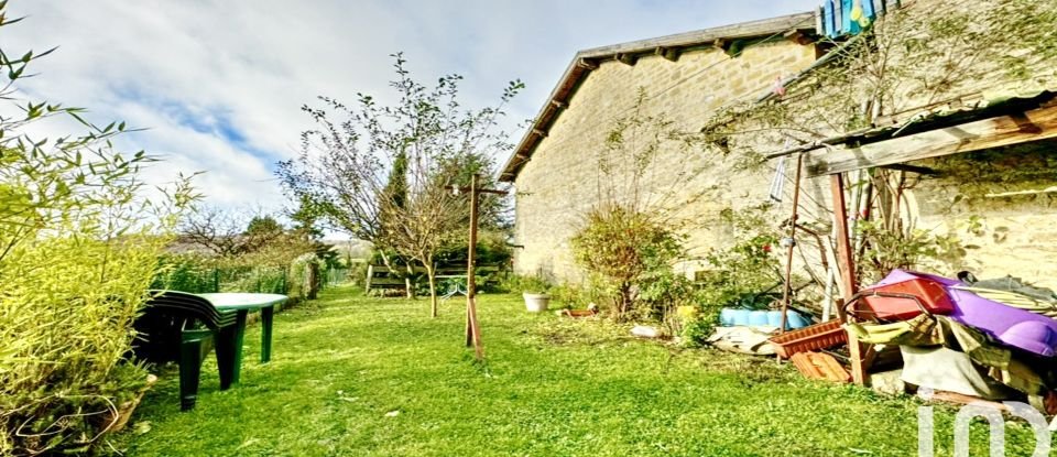 Maison 6 pièces de 174 m² à Vouziers (08400)