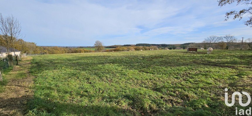 Terrain de 2 500 m² à Saint-Michel-de-Veisse (23480)