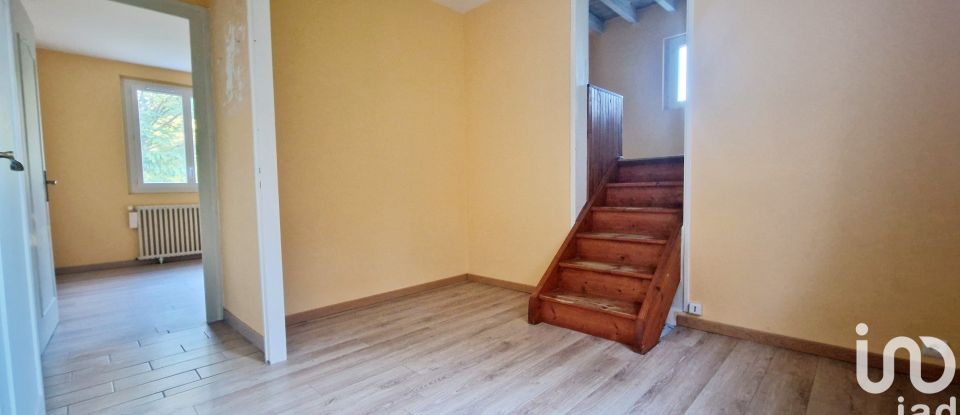 Maison de campagne 6 pièces de 115 m² à Manzac-sur-Vern (24110)