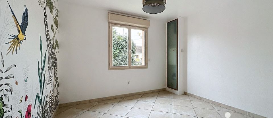 Maison 5 pièces de 122 m² à Mantes-la-Jolie (78200)