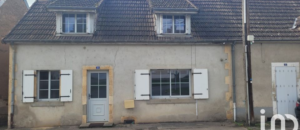 Village house 6 rooms of 155 m² in Ainay-le-Château (03360)