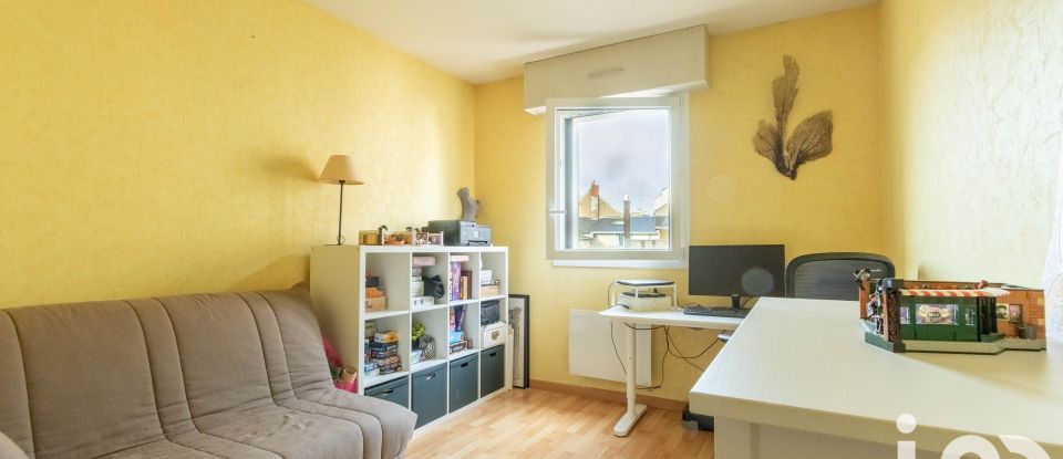 Appartement 3 pièces de 83 m² à Nantes (44100)