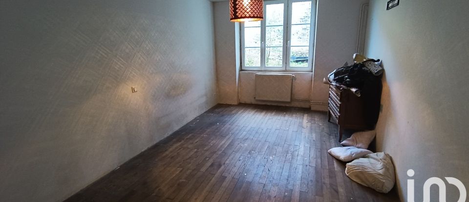 House 3 rooms of 109 m² in Sainte-Soline (79120)