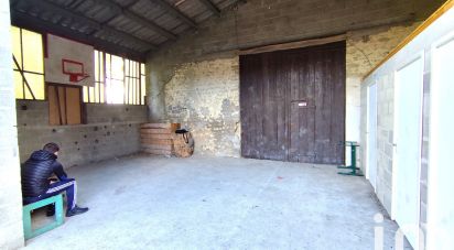 Barn conversion 3 rooms of 240 m² in Thuret (63260)