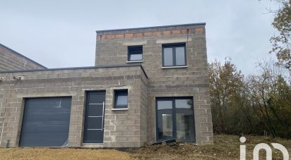 Maison 4 pièces de 91 m² à Lorry-Mardigny (57420)