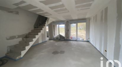 Maison 4 pièces de 91 m² à Lorry-Mardigny (57420)