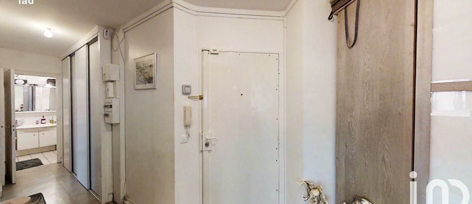 Appartement 3 pièces de 62 m² à Paris (75014)