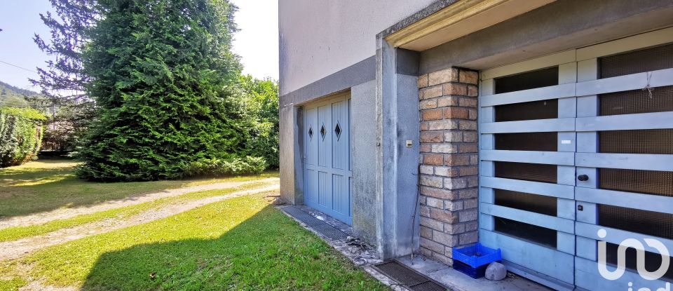 Maison 10 pièces de 330 m² à Rupt-sur-Moselle (88360)