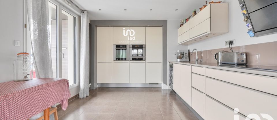 Duplex 5 pièces de 154 m² à Asnières-sur-Seine (92600)