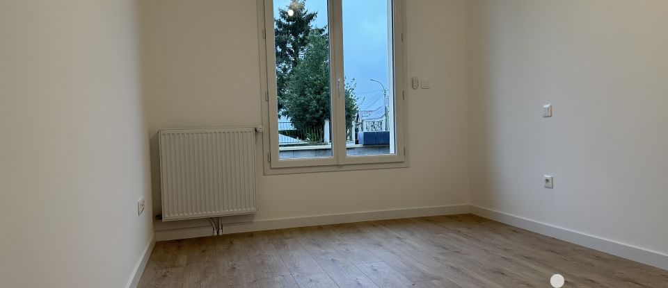 Apartment 2 rooms of 57 m² in Sainte-Geneviève (60730)