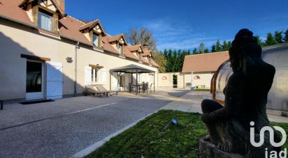 Maison 15 pièces de 425 m² à Lassay-sur-Croisne (41230)