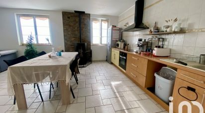 Maison 5 pièces de 113 m² à Buros (64160)