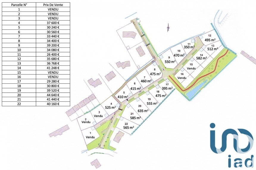 Land of 585 m² in Saint-Jean-d'Elle (50810)