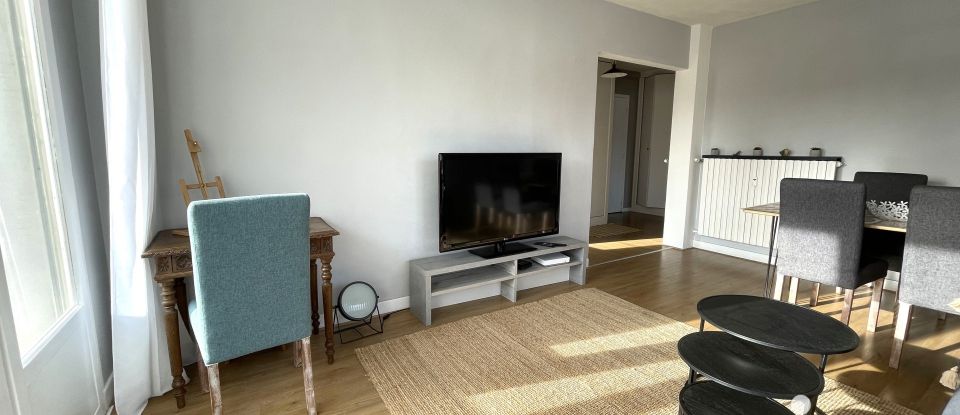 Apartment 3 rooms of 65 m² in Saint-Malo (35400)